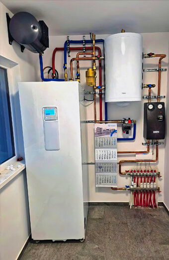 https://beldonhotwater.com.au/uploads/2025/06/electric-hot-water-system-16929.jpg