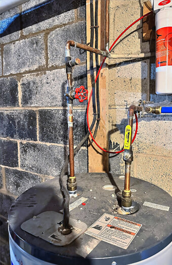 https://beldonhotwater.com.au/uploads/2025/06/gas-hot-water-system-52140.jpg