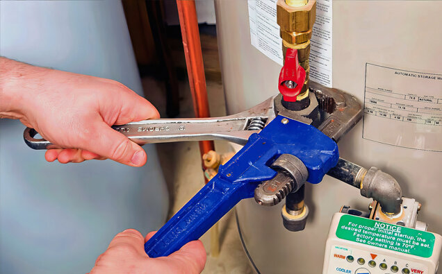 https://beldonhotwater.com.au/uploads/2025/06/hot-water-servicing-75260.jpg